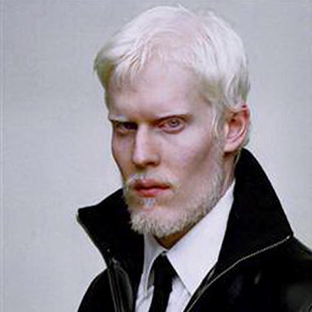 Male Model Stephen Thompson     Zand's Wacky World