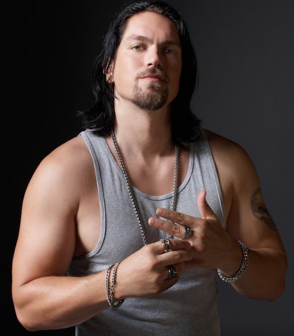 Man Up With Steve Howey   Men's Fitness