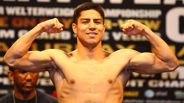 Manny Pacquiao To Fight Jesse Vargas In November Comeback Fight