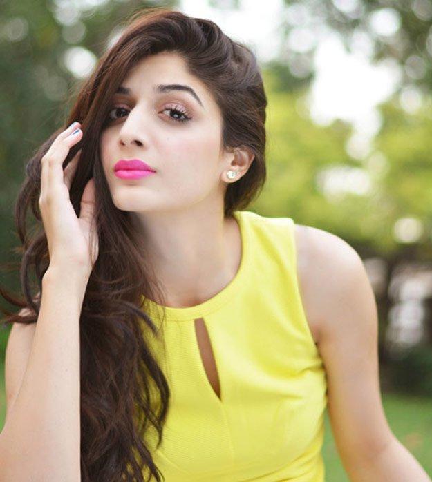 Mawra Hocane: If SRK Can Do It, Why Can't I? - The Express Tribune
