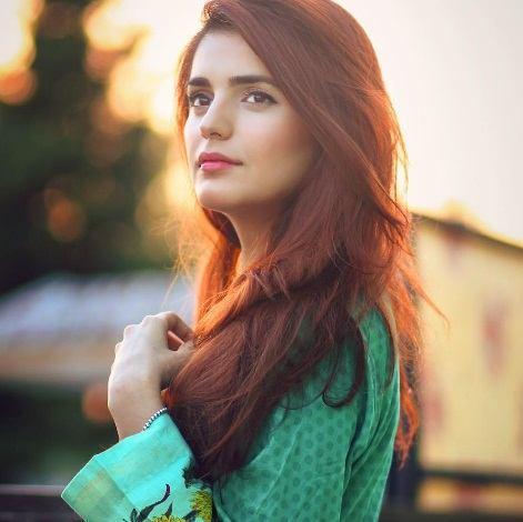 Momina Mustehsan Height, Weight, Age, Family, Biography & More