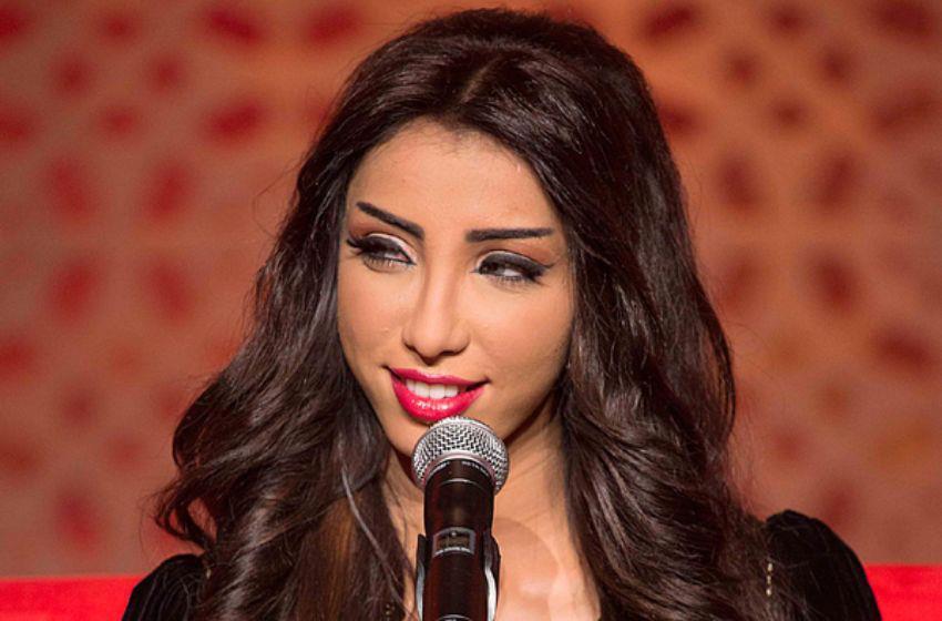 Moroccan Fan Offers $500,000 For A 15 Minute Meeting With Dounia