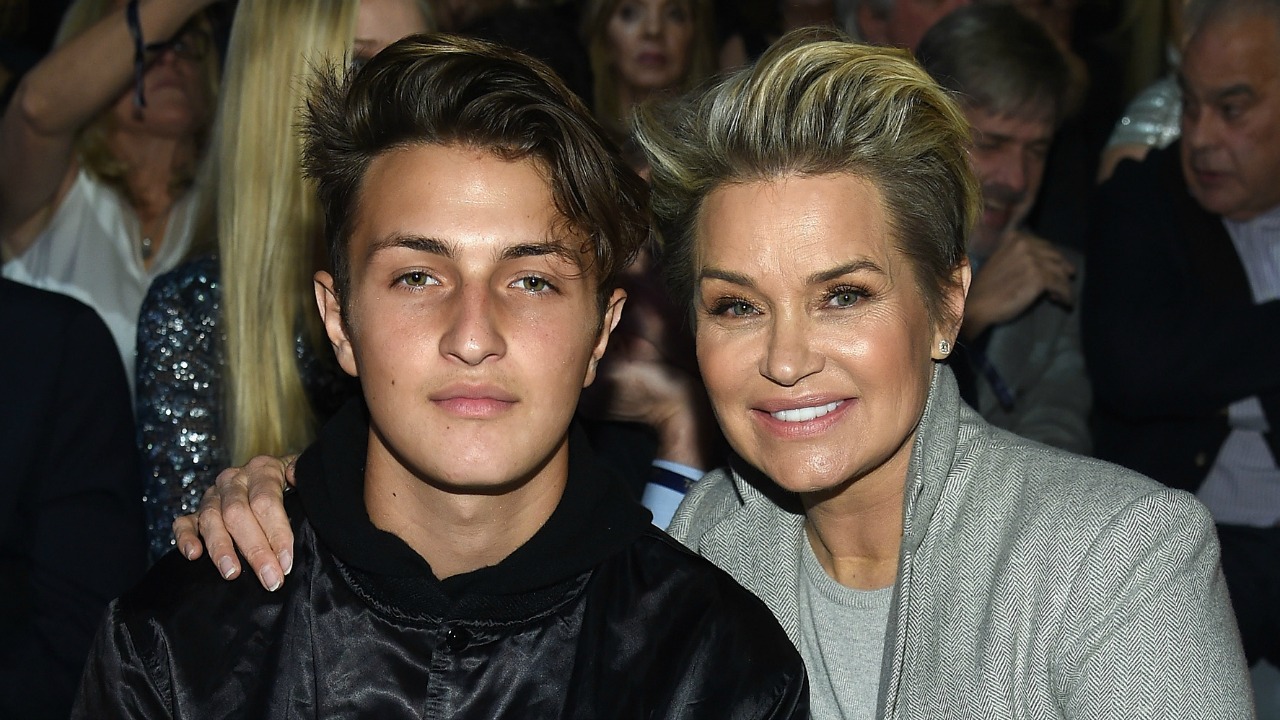 Move Over Gigi And Bella! Little Brother Anwar Hadid Signs With IMG