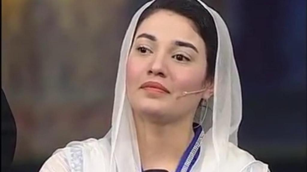 Muniba Mazari - An Inspiration - PKKH.tv