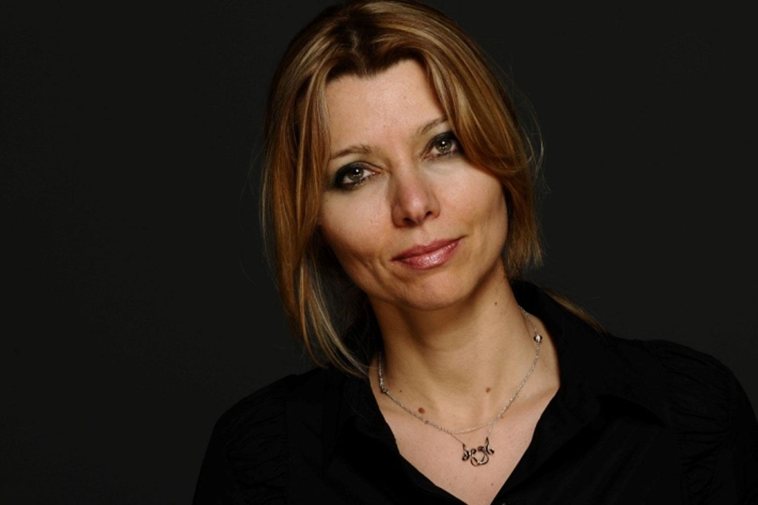 My Recipe For Marriage: A Husband Who Lives 1,500 Miles Away, Says