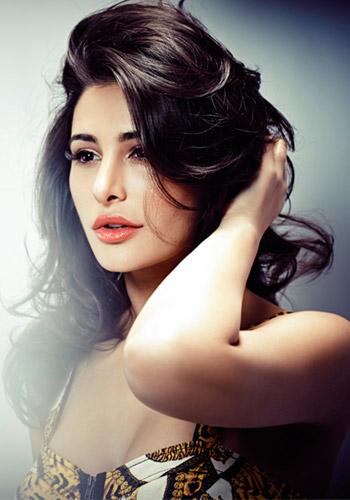 Nargis Fakhri Archives - Koimoi