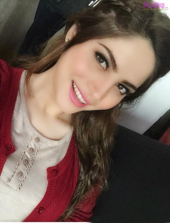 Neelam Muneer - Fashion Models