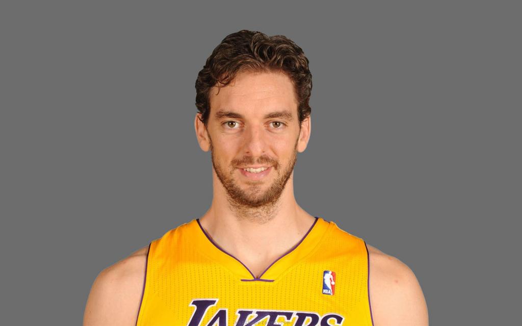 Pau Gasol: Net Worth, Salary, House, Car, Girlfriend & Family - 2016