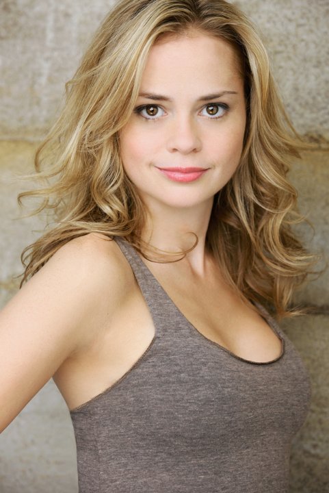 Pictures & Photos Of Betsy Beutler - IMDb