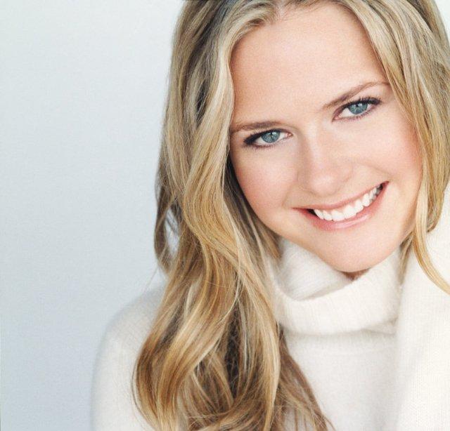 Psych's' Maggie Lawson Set To Co-Star With Glee's Jane Lynch In