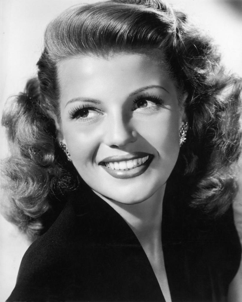 Rita Hayworth Photo Gallery - High Quality Pics Of Rita Hayworth