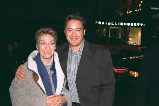 Robert Downey Jr. Posts Touching Tribute To His Late