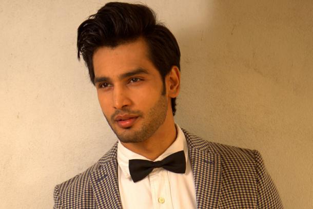 Rohit Khandelwal Declared Mr India 2015 - Day Today GK