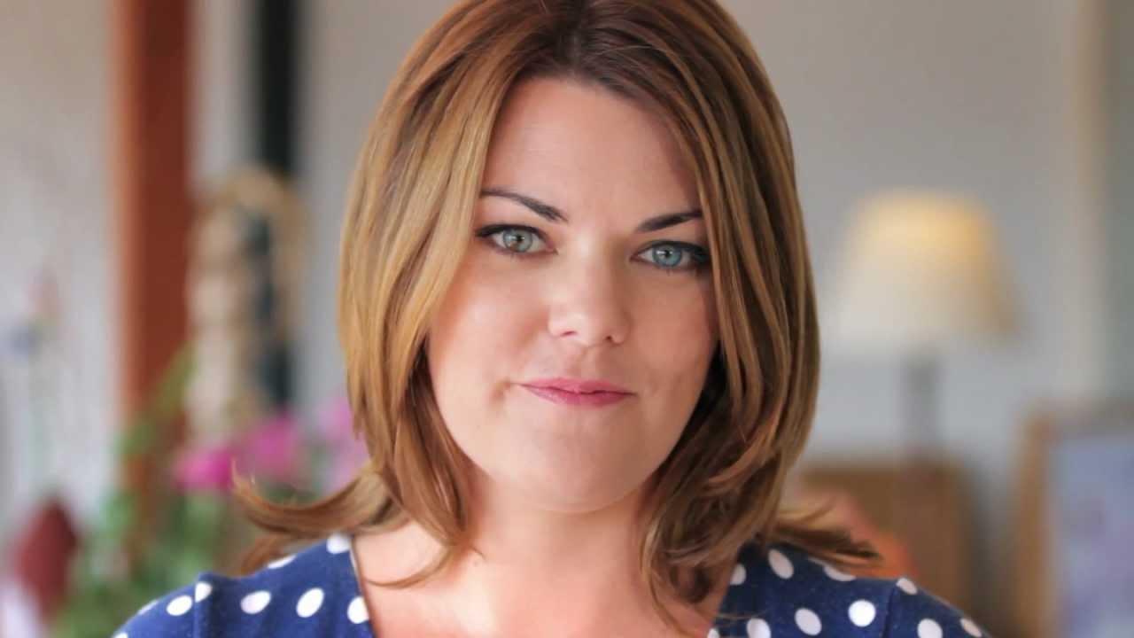 Sarah Hanson-Young: You Deserve A Voice For Change - YouTube