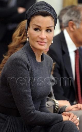 Sheikha Mozah In Blue Valentino   Sheikha Mozah Bint Nasser Al