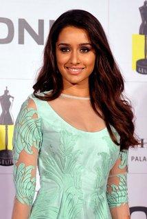 Shraddha Kapoor - IMDb