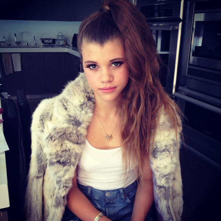Sofia Richie Style Steal On Pinterest   Sofia Richie, Gold And Posts