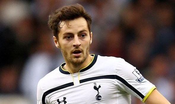 Spurs Great Wants To See Midfield Star Playing For Another 10 Years