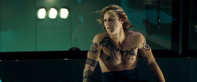 Still of Luke Bracey in Point Break (2015)