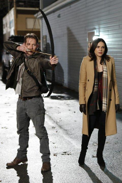 Still of Sean Maguire and Lana Parrilla in Once Upon a Time 