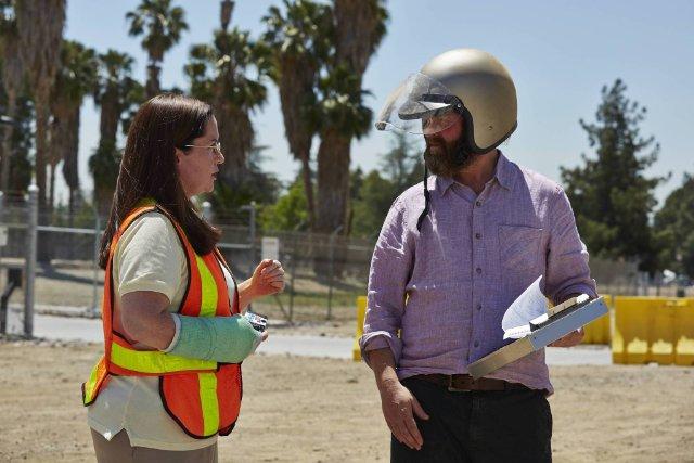 Still of Zach Galifianakis and Martha Kelly in Baskets (2016