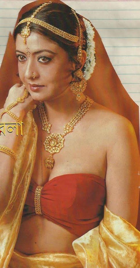 STUNNINGBEAUTYWORLD: Pictures Of Bengali Actress Debashree Roy