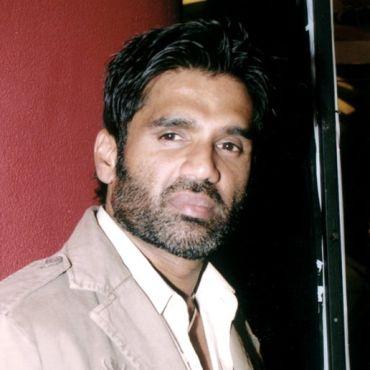 Sunil Shetty Height, Weight, Age, Wife, Children, Biography & More