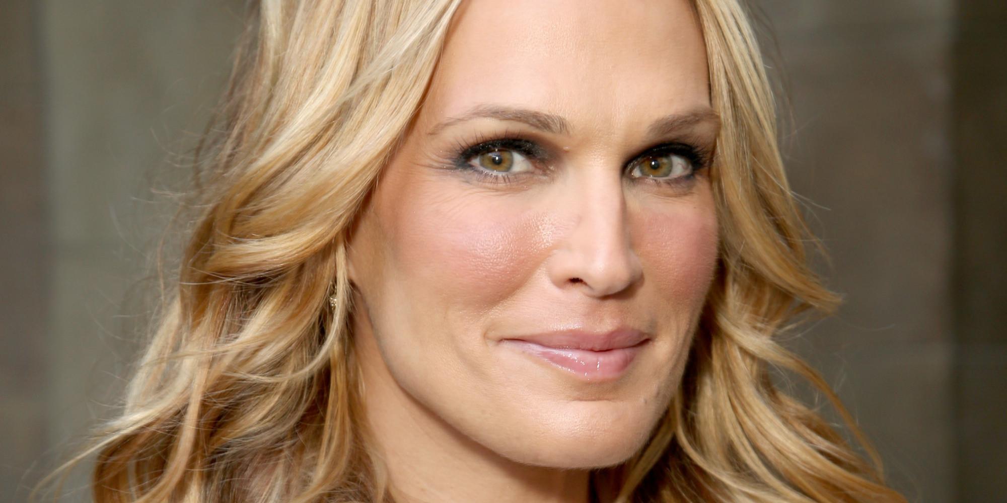 Supermodel Molly Sims Talks Old-Fashioned, Southern Parenting Values