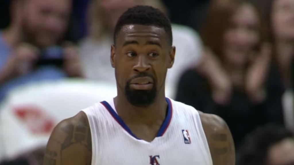 The Clippers Are Begging DeAndre Jordan To Back Out On His Agreement