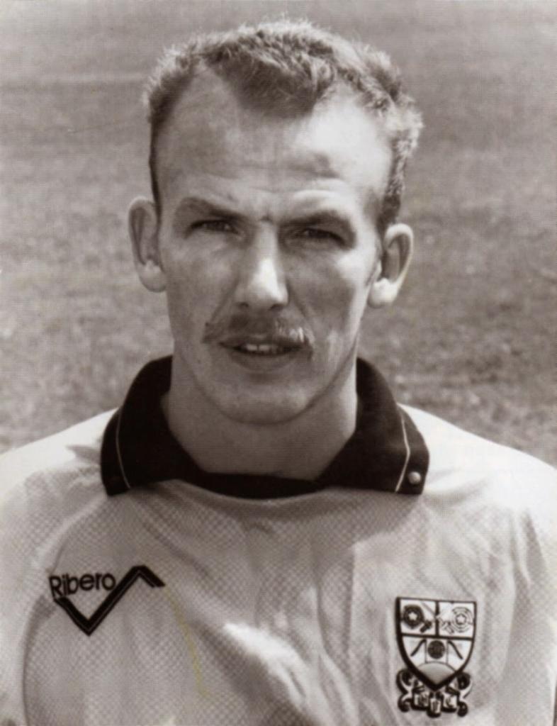 The Reckless Guide To Barnet FC: KENNY LOWE