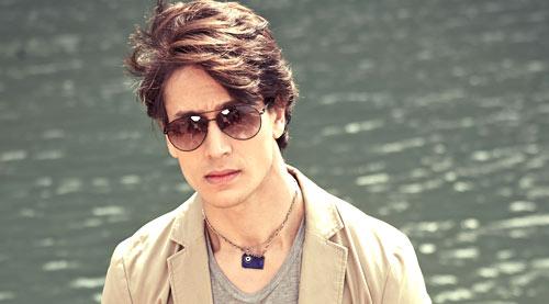 Tiger Shroff All Wired Up For Super-hero Role, Seeks