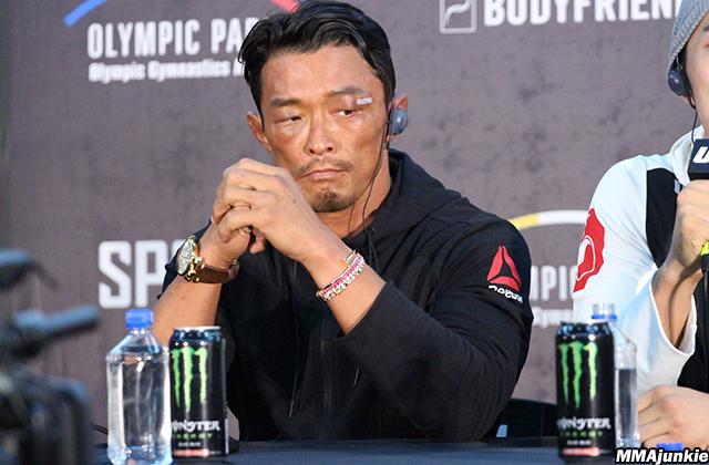 UFC Fight Night 79's Yoshihiro Akiyama, 40, Undecided On Fighting