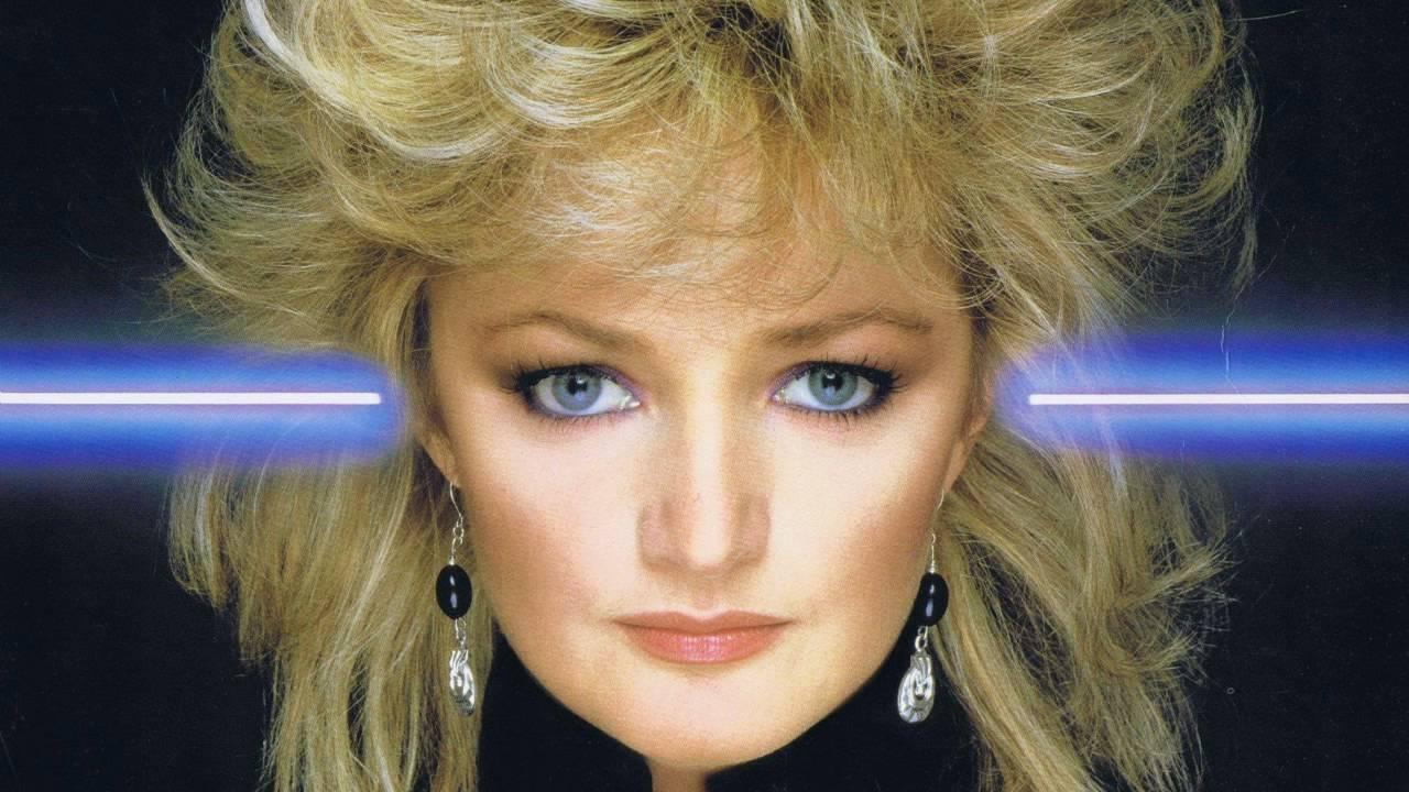 What It's Actually Like To Karaoke Bonnie Tyler's "Total Eclipse Of