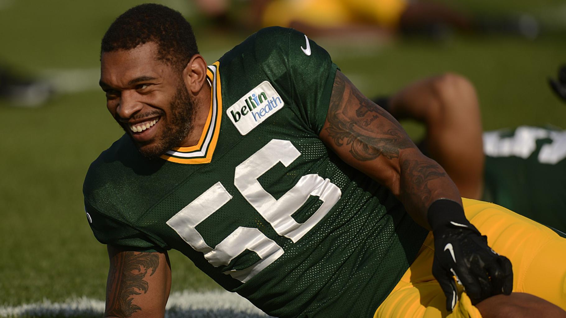 Where Is Julius Peppers Among The Greatest Chicago Sports Traitors?