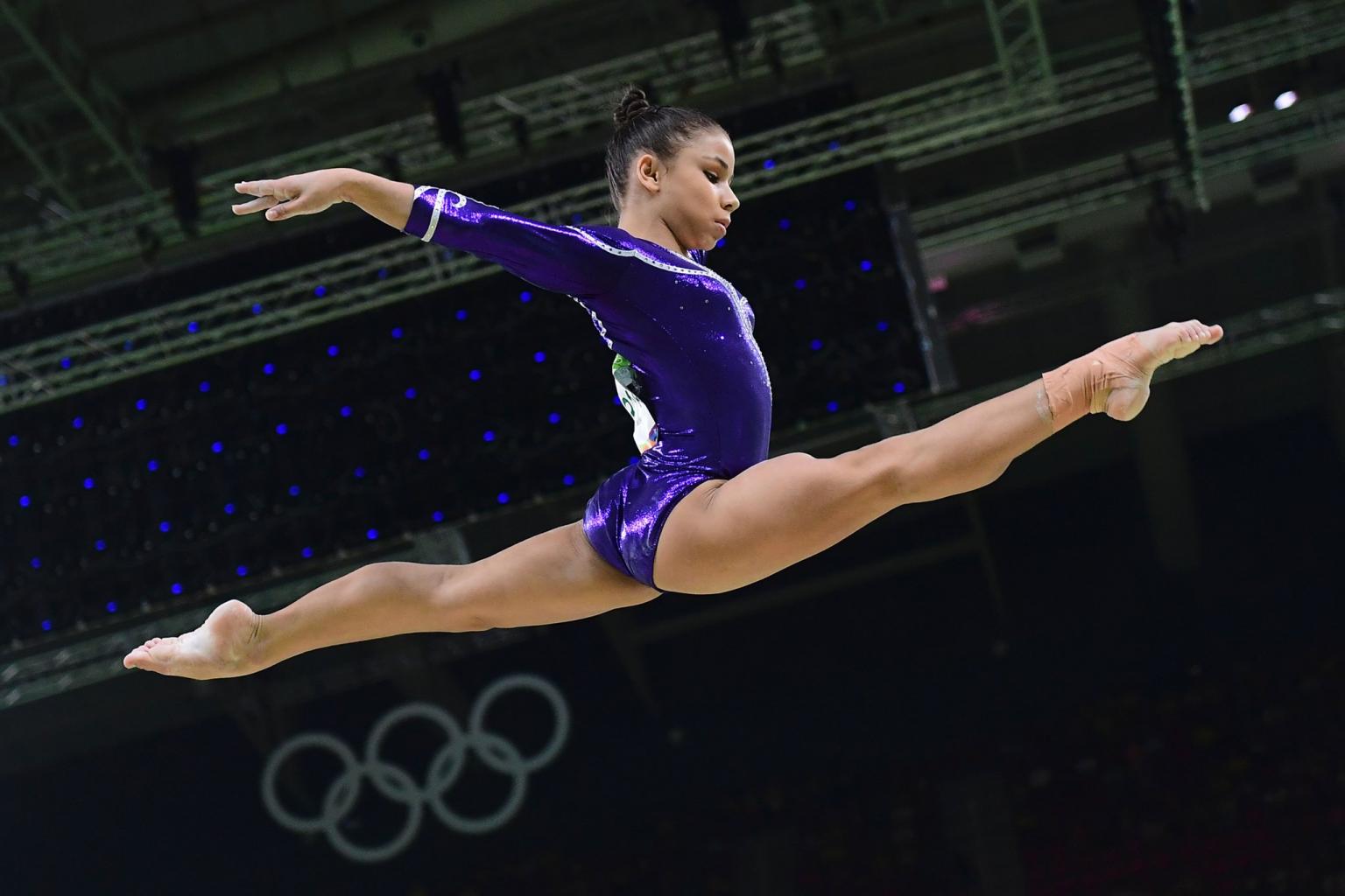 Who Is Brazilian Gymnast Flavia Saraiva?   POPSUGAR Latina