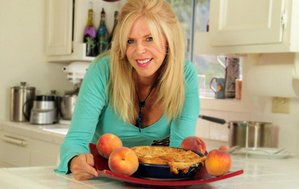 Rebecca Brand YouTube CelebNest