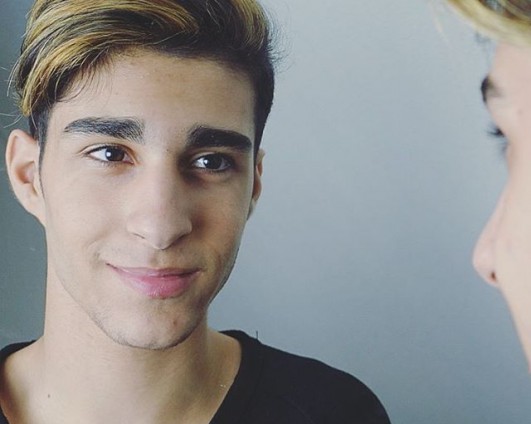 Youtube Logo Related Keywords & Suggestions - Youtube Logo Long