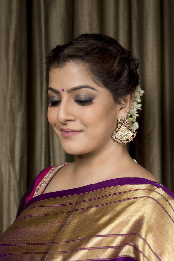 Actress Varalaxmi Sarathkumar Cute Stills In Silk Saree  CineHub