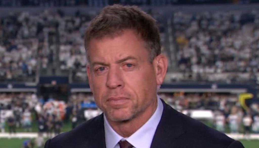Troy Aikman Looked High As A Kite Prior To Calling Cowboys-Seahawks