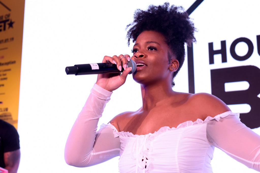 Ari Lennox Says Shes Hurt By Soul Train Awards Snub  VIBE.com