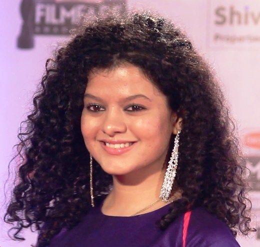 Palak Muchhal Singer Height Weight Age Biography Affairs