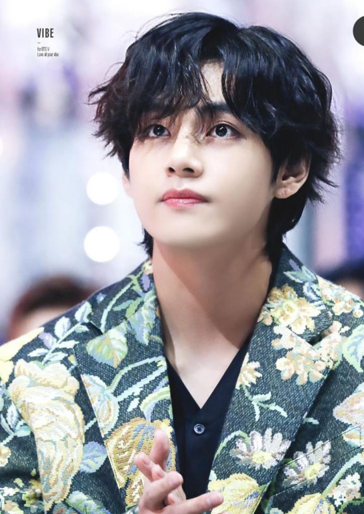 Kim Taehyung Facts - Celeb Face - Know Everything About