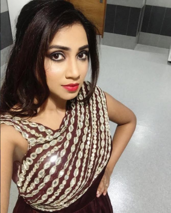 From Lovers To Soulmates Awwdorable Love Story Of Shreya Ghoshal