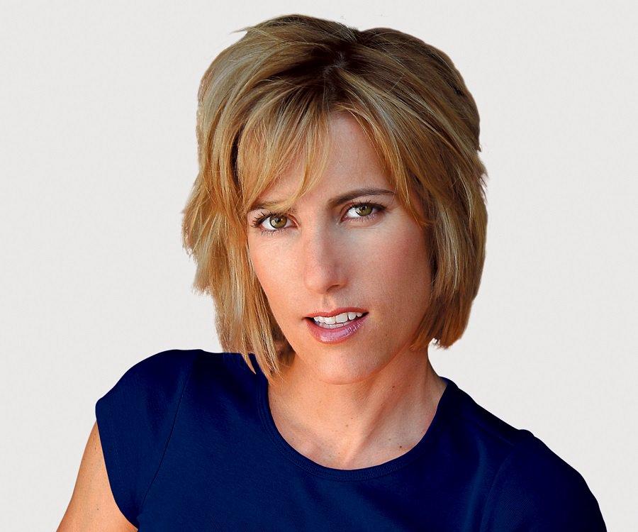 Laura Ingraham Biography - Childhood, Life Achievements & Timeline