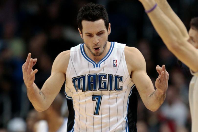 76ers Guard JJ Redick Refers To Chinese Fans As 'Chink' - Carbonated.TV