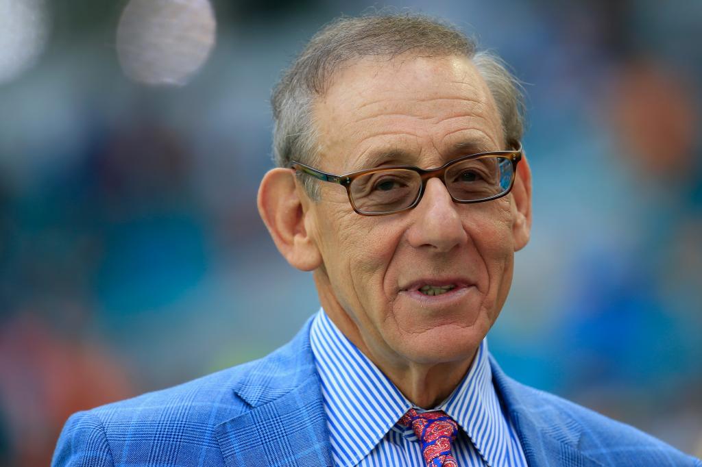 National Anthem Protest: Dolphins' Stephen Ross Says Time To Stand