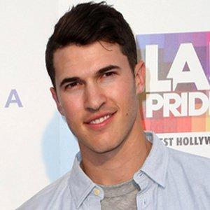 Cal Shapiro - Bio, Facts, Family Famous Birthdays