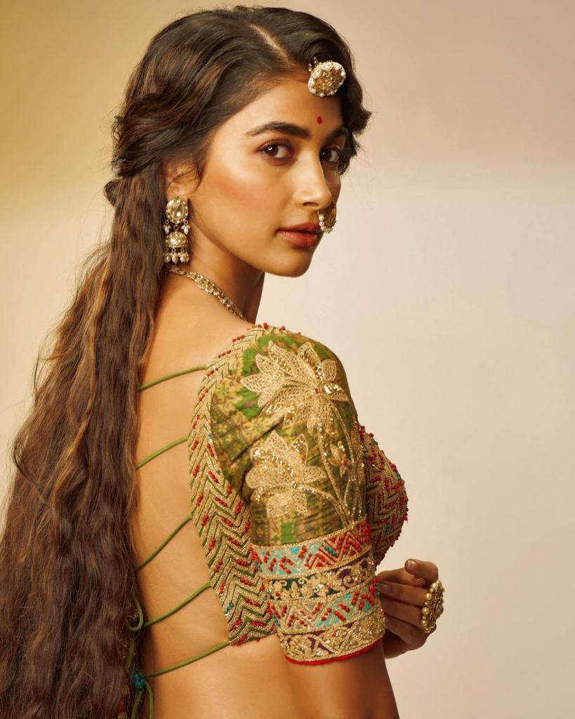 Pooja Hegde - Movies, Biography, News, Age, Images & Videos  DreamPirates