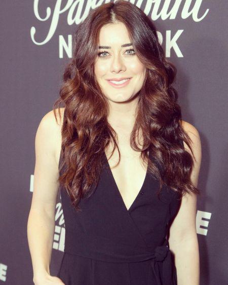 Manon Mathews: Planning to Get Married With Her Boyfriend