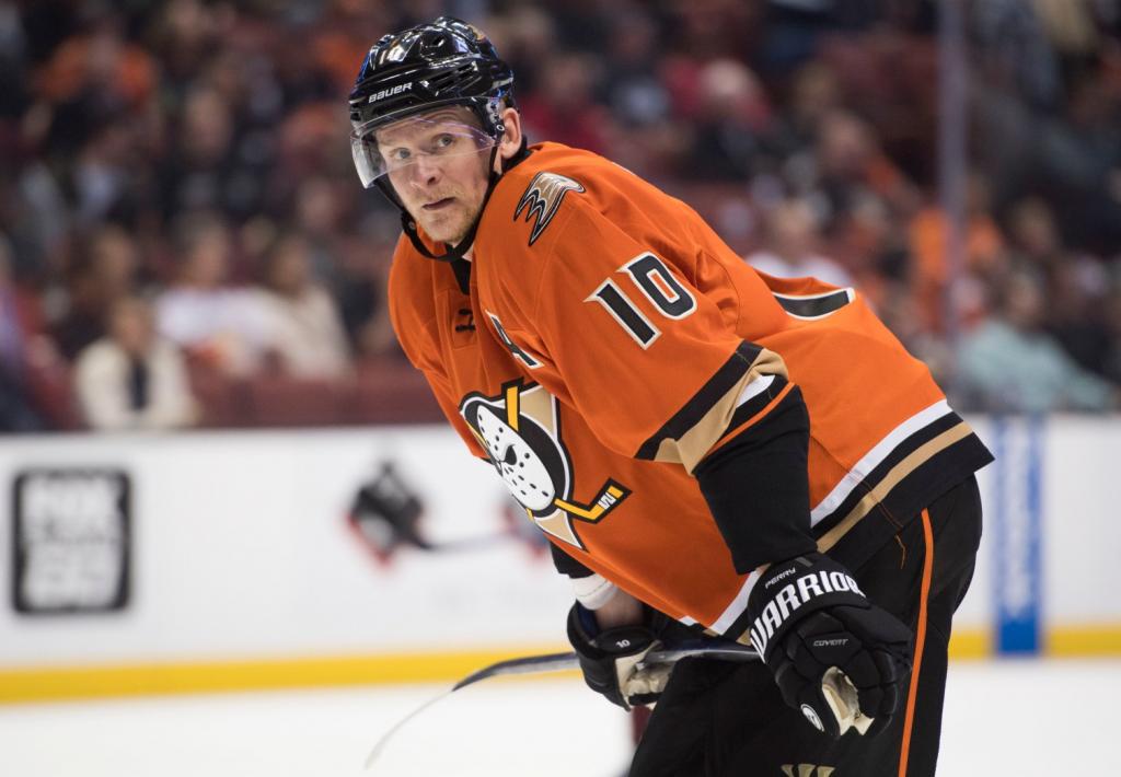 Ducks right wing Corey Perry undergoes knee surgery, out up to 5 months